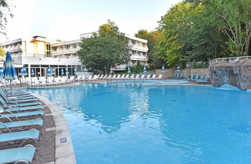 Althea Hotel Albena Esterno foto