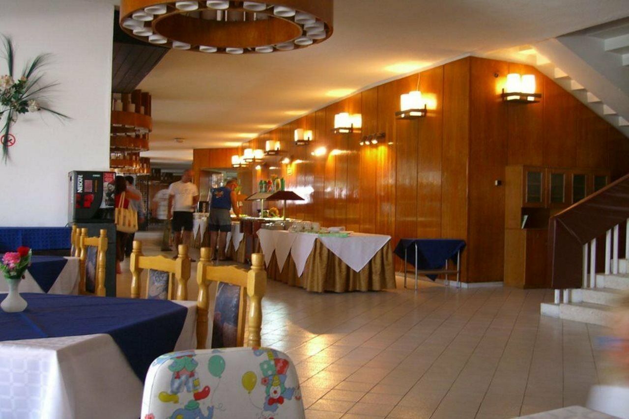 Althea Hotel Albena Esterno foto